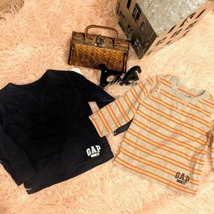 18-24M Lot of 2 Gap Boys Jersey Long Sleeve Shirts